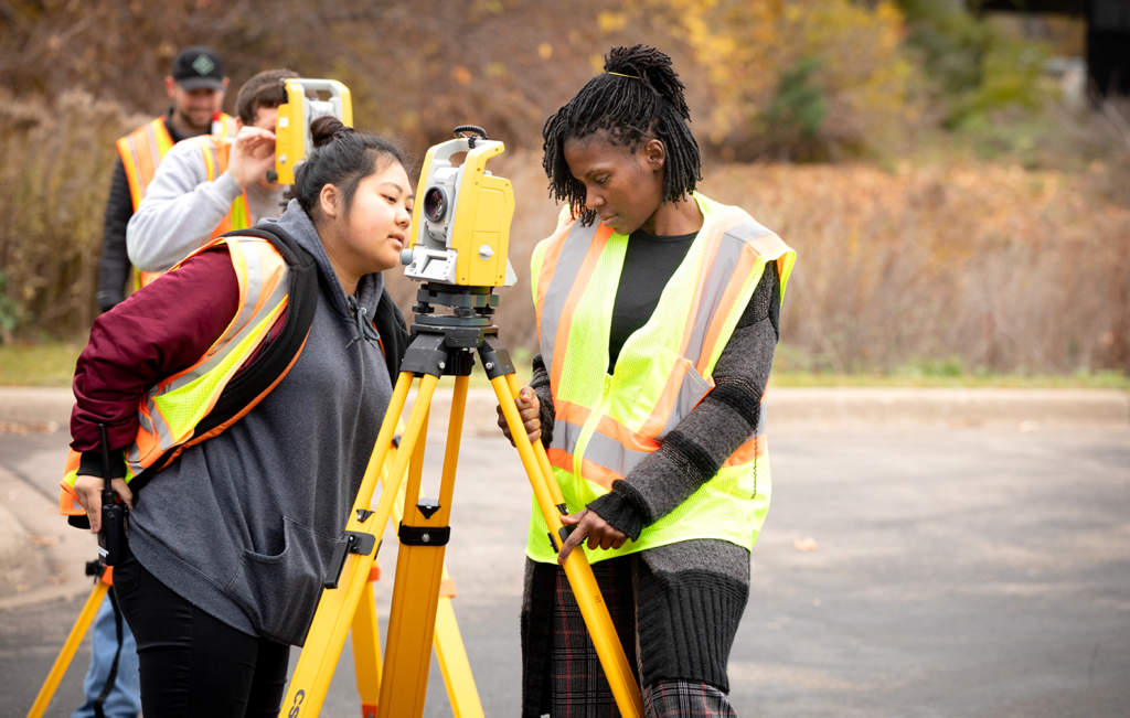 Students in the surveying class 