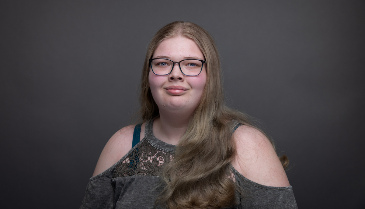 Portrait of Randee Wrobel, smiling.