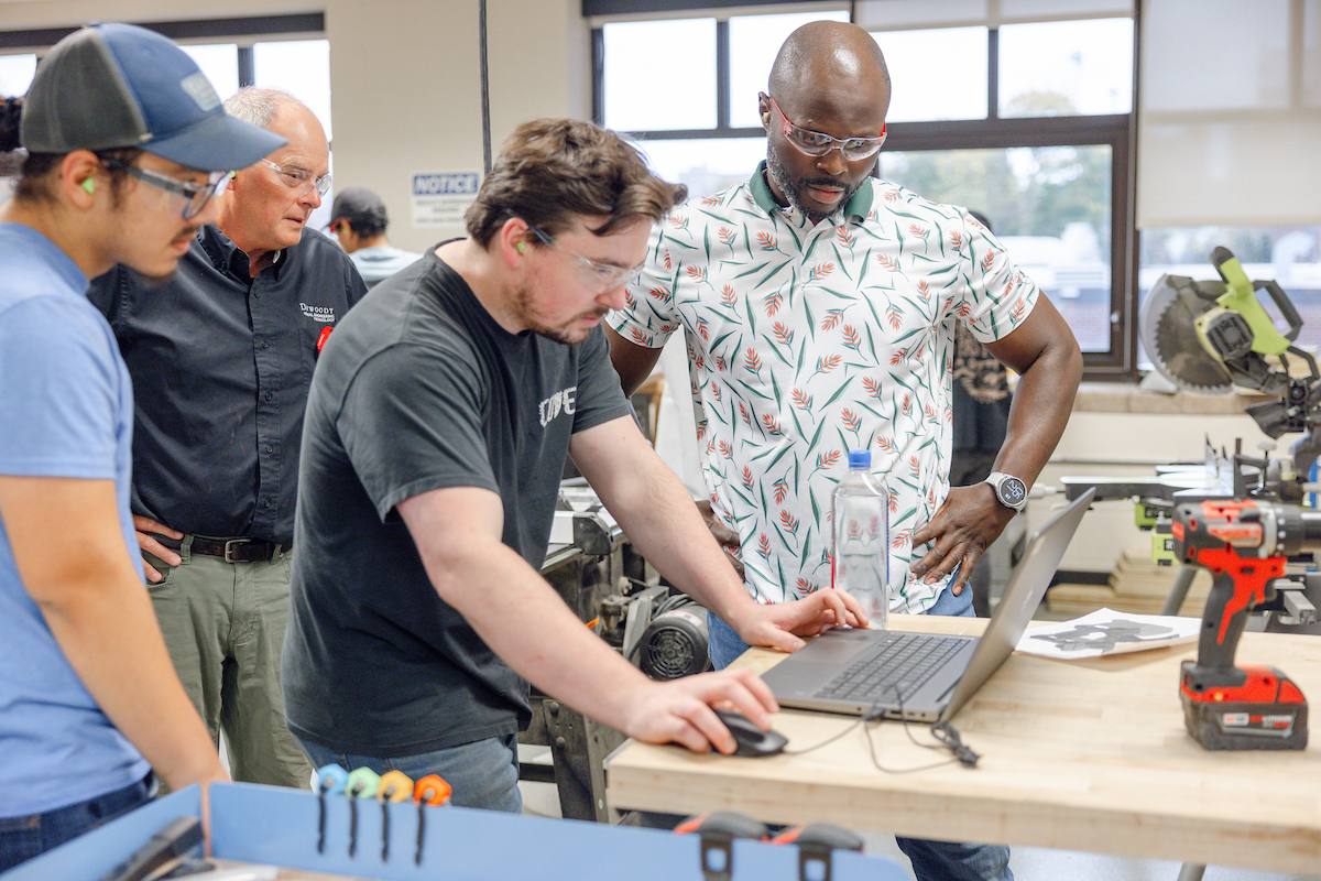 Industrial Engineering Technology students work on a project at Dunwoody College of Technology