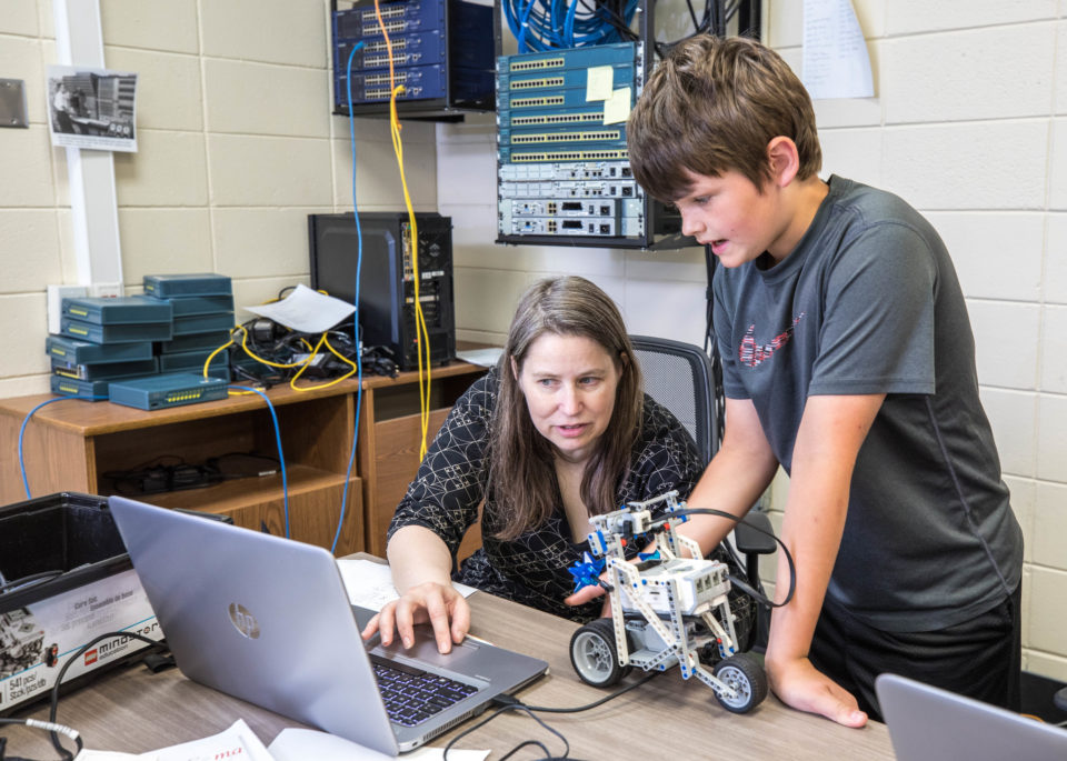 Arts-N-Crafts, Robots & Computing Camp 07172018