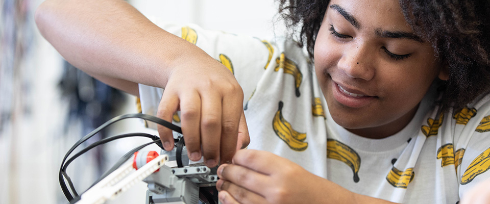 Arts-N-Crafts,-Robots-&-Computing-Camp-07172018-kmh--8